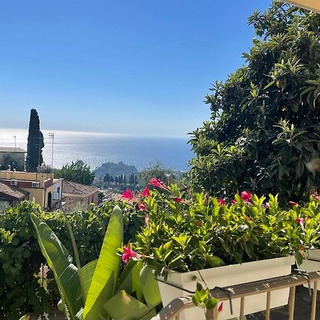 Taormina Family Apartment Extérieur photo